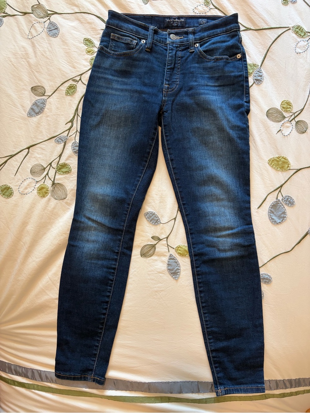 Lucky Brand straight leg jeans